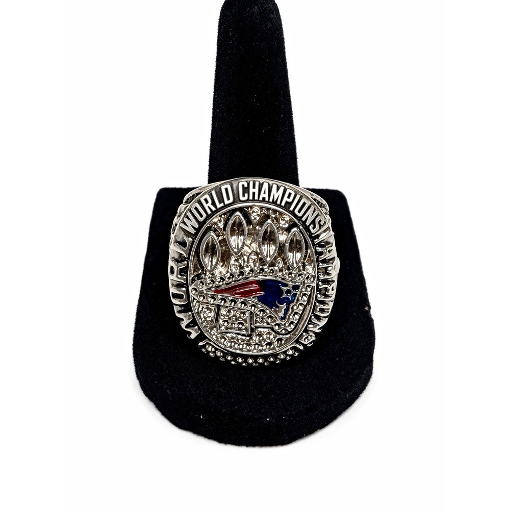 New England Patriots 2014 World Champions Brady Silver Ring w/ Gift Box 11.5
